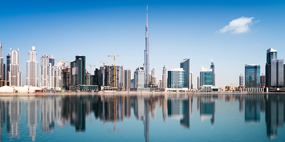 Dubai tower and skyline