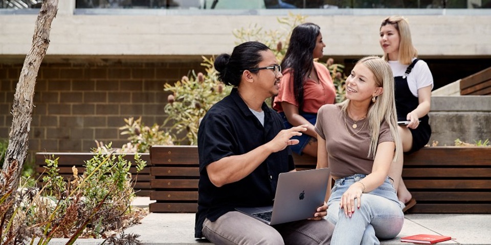 Murdoch students on campus