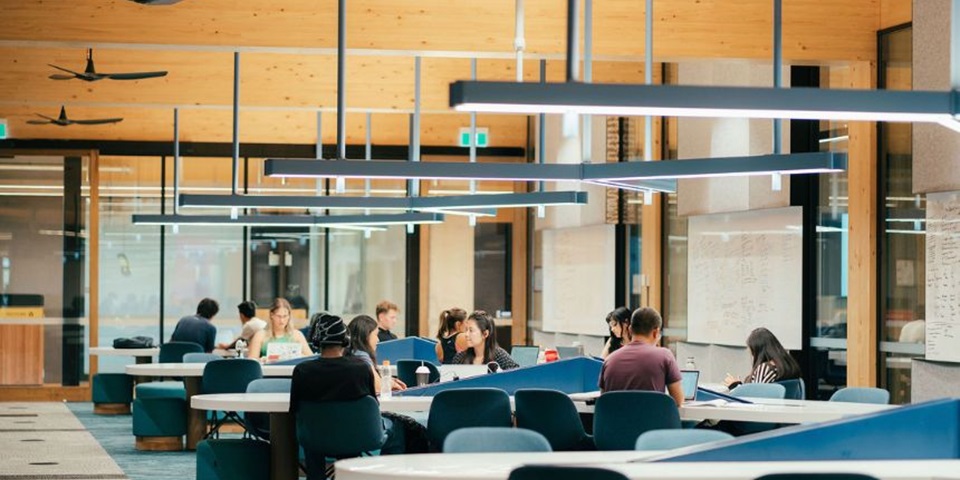 Murdoch Students in the independent study area of Boola Katitijin