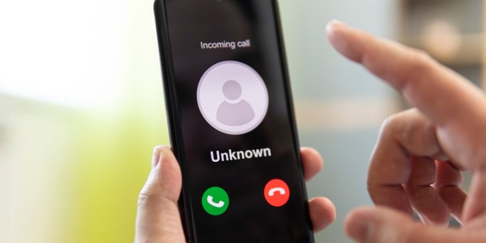 Unknown call (860 x 480)